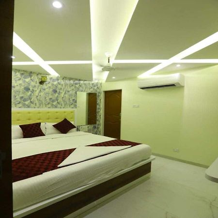 Hotel Sai Siddhi Inn - Midc Industrial Area, Mahape ナビムンバイ エクステリア 写真