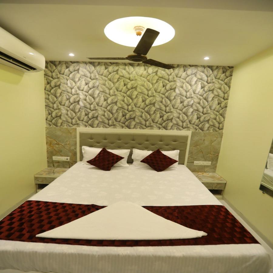 Hotel Sai Siddhi Inn - Midc Industrial Area, Mahape ナビムンバイ エクステリア 写真